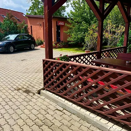Bed & Breakfast Pensiunea Elena