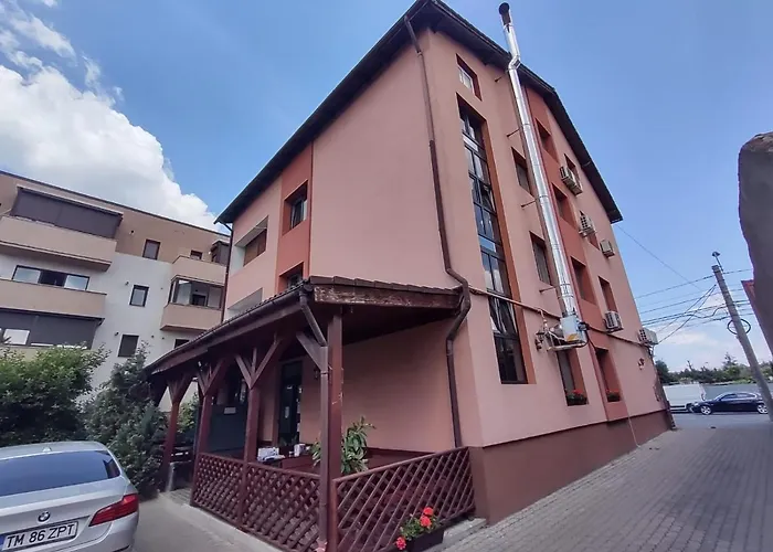 Bed & Breakfast Pensiunea Elena Temešvár